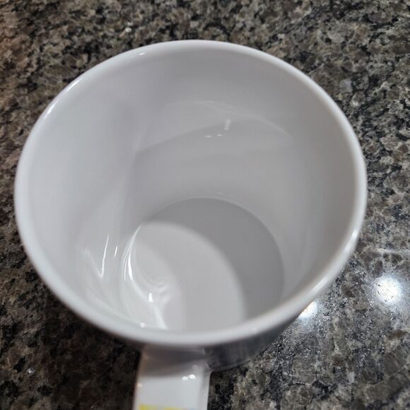 Starbucks Barista Vintage Public Market Winter Scene Christmas 2001 Mug - Picture 4 of 7